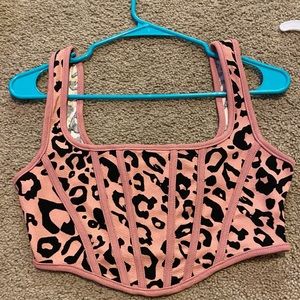 Pink cheetah print going out crop top Size:S